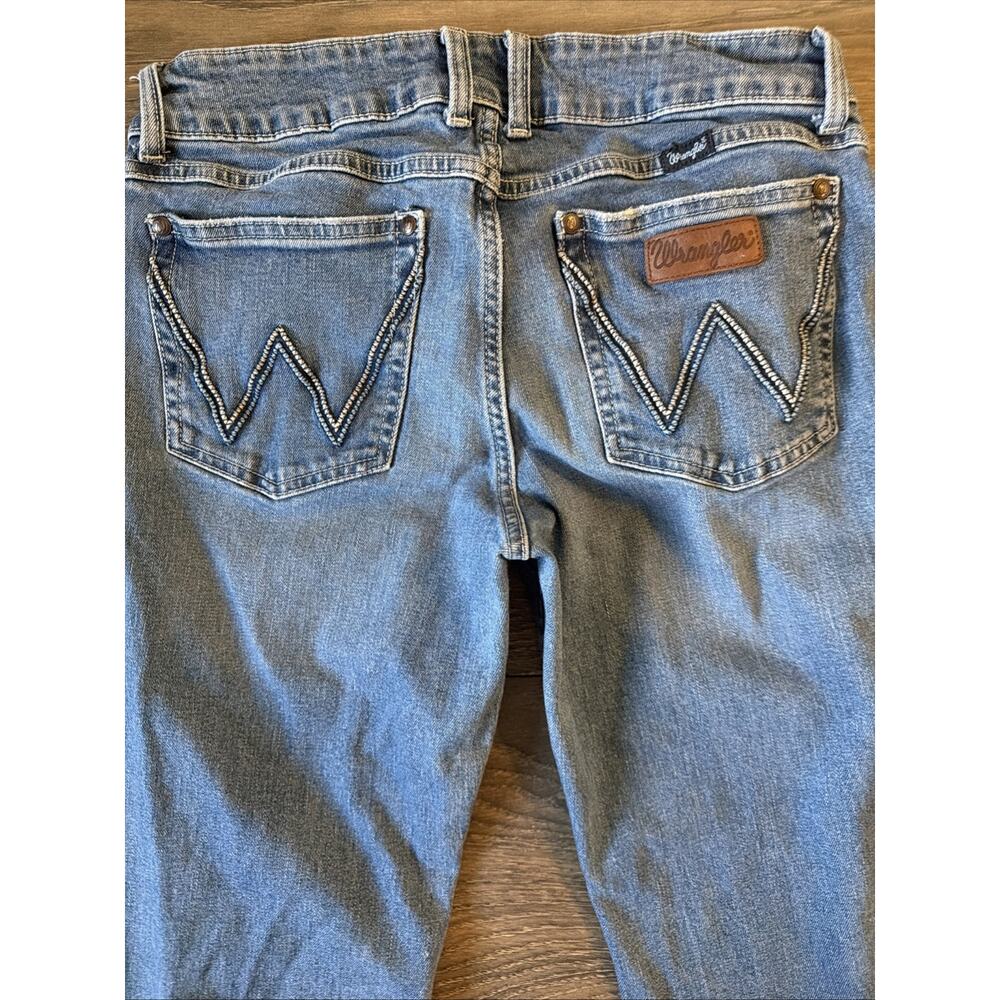 Vintage Y2K Wrangler Flare Jeans Women Sz 30x34 Light Wash Distressed Thrash Hem - Picture 12 of 12